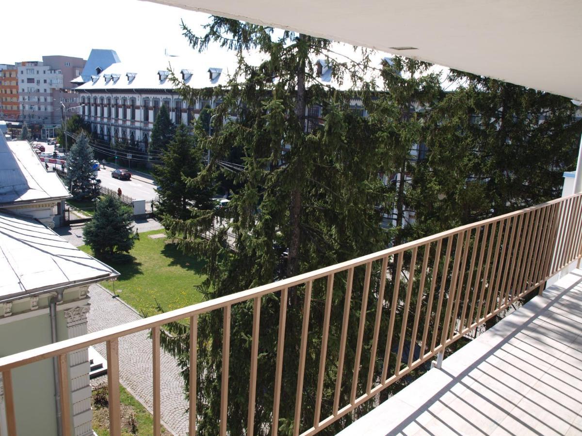 Amavera Apartment Тыргу-Жиу Экстерьер фото